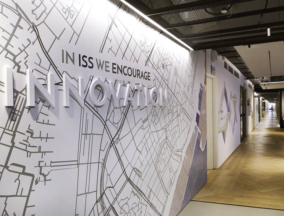 Iss Enviromental Graphic Design 47